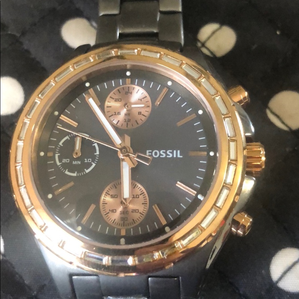 Fossil Watch - Picture 3 of 6